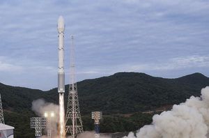 2023년 5월 31일 서해 위성 발사장에서 발사되는 천리마 1호 로켓