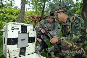 55보병사단 장병들이 2011년 미국과 연합 훈련을 하고 있다.