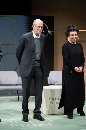 로스배시, 2024 노벨 주간 대화 중