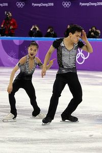 렴대옥과 김주식의 2018년 동계 올림픽 쇼트 프로그램 중 모습.