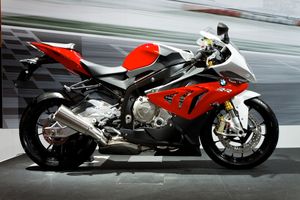 2011년형 BMW S1000RR