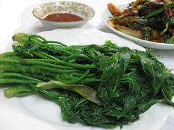 한국 요리의 음나무 순 요리