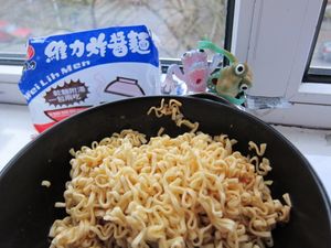 타이완의 인스턴트 면 요리 자장면 브랜드 웨이리멘