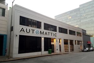 2017년 7월 샌프란시스코 140 호손 스트리트에 위치한 오토매틱의 이전 사무실 (이후 폐쇄됨)