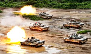 연천군 다락대 훈련장에서 제5기갑여단 55전차대대의 CPS-A1 지휘관 조준경이 장착된 K1 전차