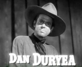 예고편 존스, 나타나다(1945)