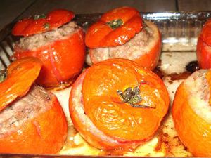 속을 채운 토마토