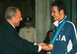 2000년 시드니 올림픽의 피오라반티