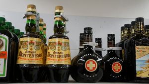 아마로 몬테네그로와 우니쿰