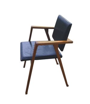 루이사 암체어 (1955)