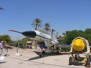 2007년 이스라엘 독립 기념일 축하 행사에서 전시된 IAI 라비