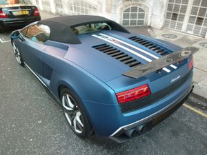Gallardo LP 570-4 Spyder Performante 후면