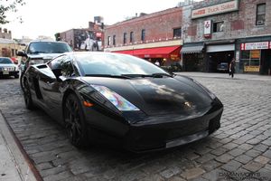 가야르도 네라 정면