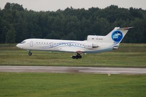 사라토프 항공의 Yak-42