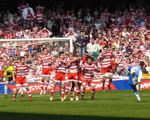 2007 풋볼 리그 트로피 결승전에서 동커스터 로버스 대 브리스톨 로버스