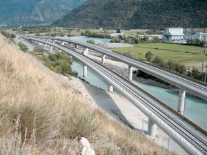 뢰치베르크 베이스 터널의 남쪽