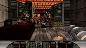 Duke Nukem 3D: 메가톤 에디션. 더 높은 해상도의 HUD와 OpenGL 그래픽에 주목하라.