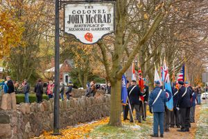 온타리오주 겔프에 있는 존 맥크레이의 출생지