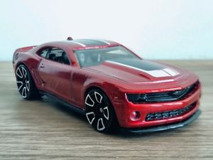 2013 Team Hot Wheels Chevy Camaro (GM 버전 아님)