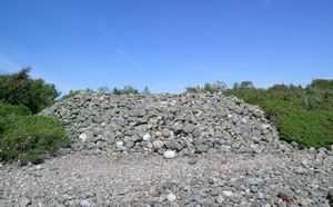 청동기 시대로 거슬러 올라가는 뫼렌의 매장 언덕