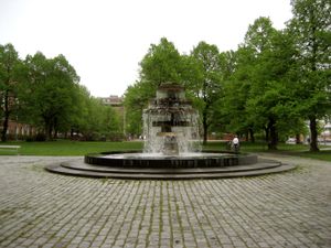 에밀 알토넨 기념비