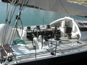 2006년 레이싱 요트, 테메노스의 조종석