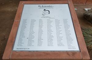 애리조나주 피닉스 시내에 있는 노스웨스트 항공 255편 추모 명판