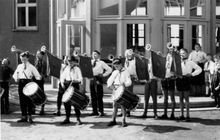 엘스터베르다의 비엘라 학교, 1960년경