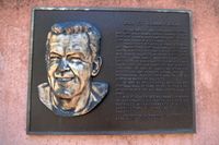 NFL 명예의 전당 헌액자밥 세인트클레어의 케자 스타디움 명판