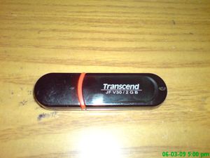 트랜센드 JF V30 2GB 플래시 드라이브