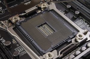 LGA 2011-v3 소켓