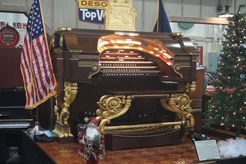 스탈스 자동차 컬렉션의 1923년산 월리처 극장 파이프 오르간