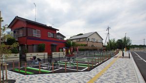 2017년 6월 역 서쪽 자전거 주차장