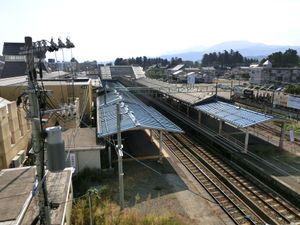 2012년 10월 다카다역 플랫폼 전경