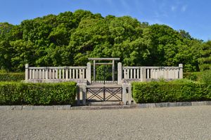 센카 천황ㆍ타치바나노나카츠히메미코의 능