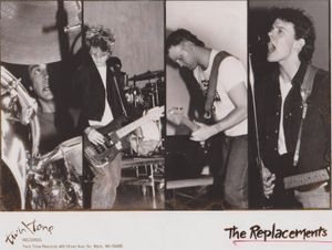 리플레이스먼츠 홍보 사진, {{circa