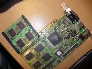 ATI 3D 레이지 II+ DVD (Vertex M1 패널 제거)