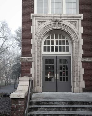 섀터크 홀, 대학교 건축대학의 건물