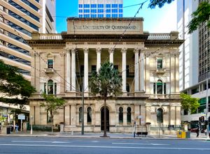 브리즈번에 위치한 National Australia Bank Building