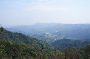 신싱 현의 톈루 산에서 바라본 풍경