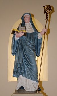 친정어머니 오에런의 이르미나그는 성 윌리브로드의 위흐레흐트 교구 개척시 후견인이었다.