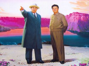 백두산에서 김정일과 함께 있는 김일성