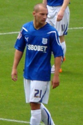 카디프 시티 시절의 드링크워터 (2010년)