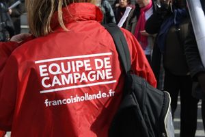 아베니르는 프랑스 대통령 프랑수아 올랑드의 선거 운동에서 사용되었다.