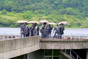 주밍의 "살아있는 세계".