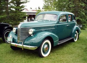 1938년 폰티악 딜럭스 식스 시리즈 26