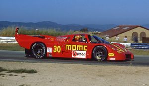 1984년 라구나 세카에서 Alba AR3의 운전대를 잡은 모모(MOMO) 창립자 지안피에로 모레티.