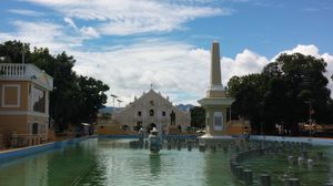 살세도 광장과 비간 대성당