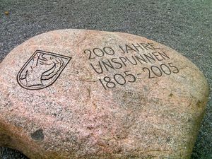 운슈푼넨 축제 200주년을 기념하는 운슈푼넨 석
