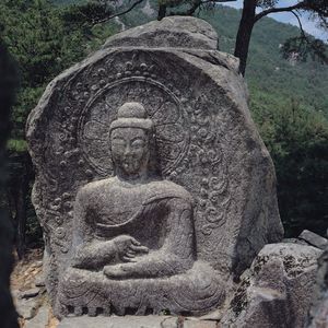 남원 신계리 마애여래좌상